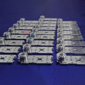 Piezas de equipo CNC-01