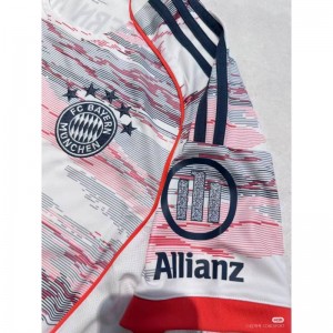 25/26 Jerseys de Bayern Away en lanueva temporada de
