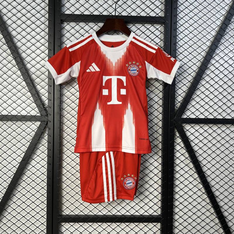 25/26 Niños Bayern Múnich Tamaño del hogar: 16-28
