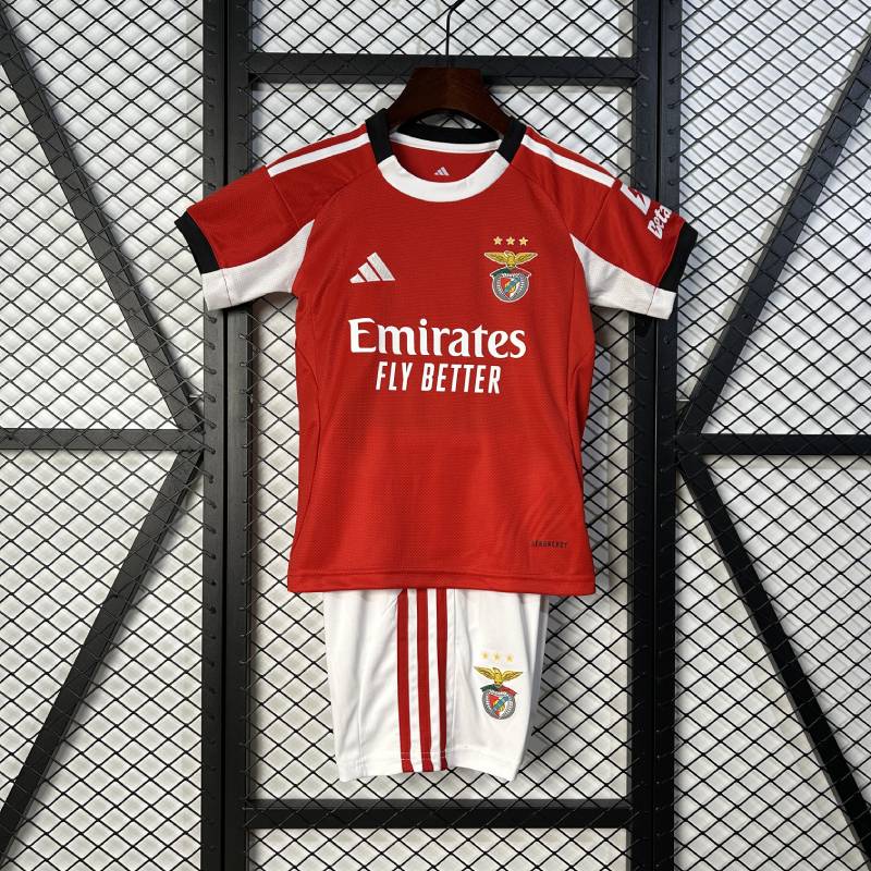 25/26niños Benfica Tamaño del hogar: 16-28