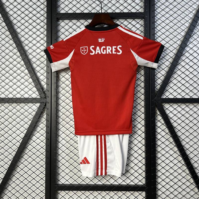 25/26niños Benfica Tamaño del hogar: 16-28