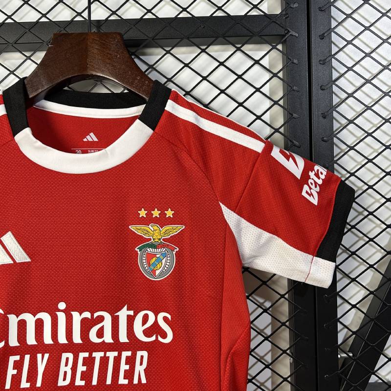 25/26niños Benfica Tamaño del hogar: 16-28
