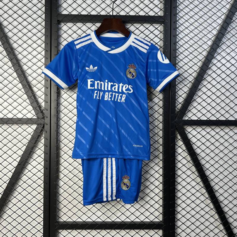 25/26niños Real Madrid Tercer tamaño de otro lado 16-28
